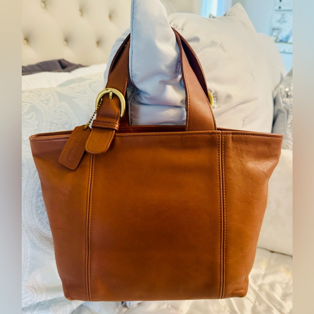 Coach Waverly British Tan Leather Tote Bag. 1996 EUC - Picture 4 of 10